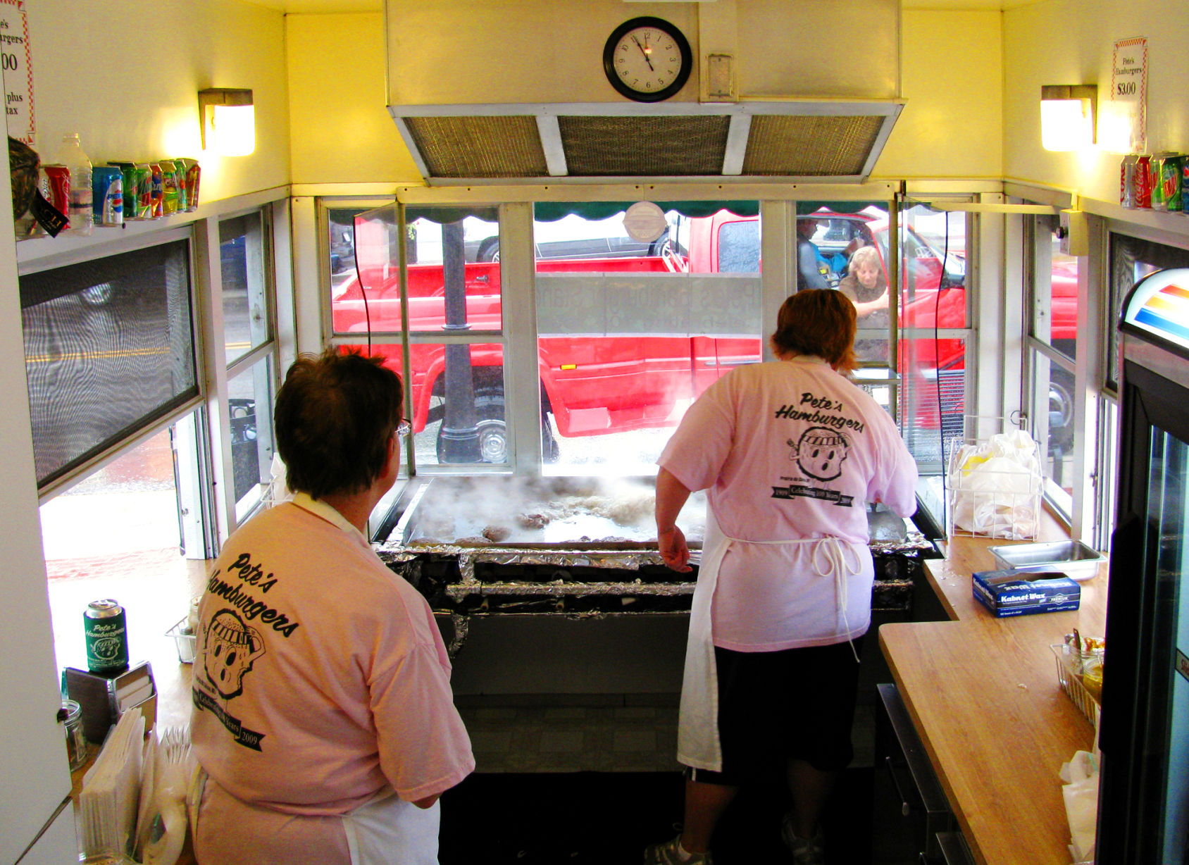 Pete's Hamburgers stand interior